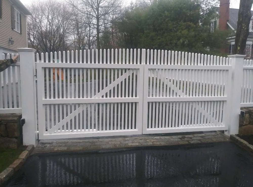 White cedar gate with concealed stainless steel frame