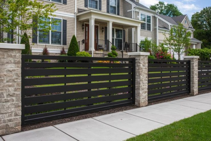 Metal Fence Design Ideas