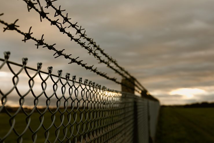 chain link fence