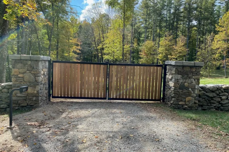 custom-double-steel-gates-with-cedar-infill_2000 Gate installers