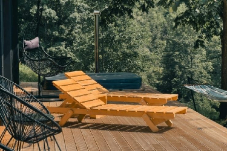 pexels-didsss-33312430_optimized deck